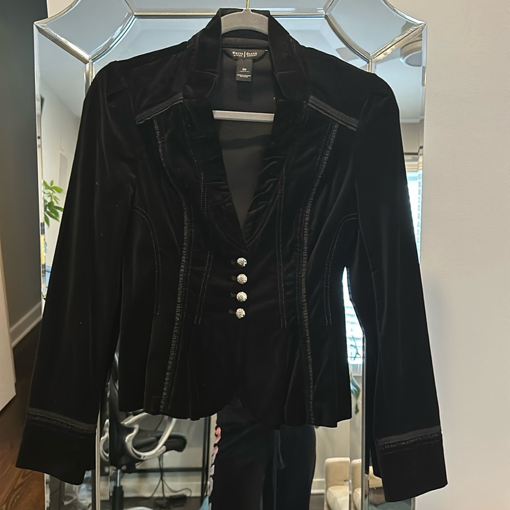 White House Black Market Black Velour Blazer